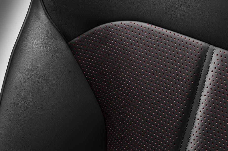Детали интерьера Bentley Bentayga V8 Design Series 2019 года  (фото 9 из 9)